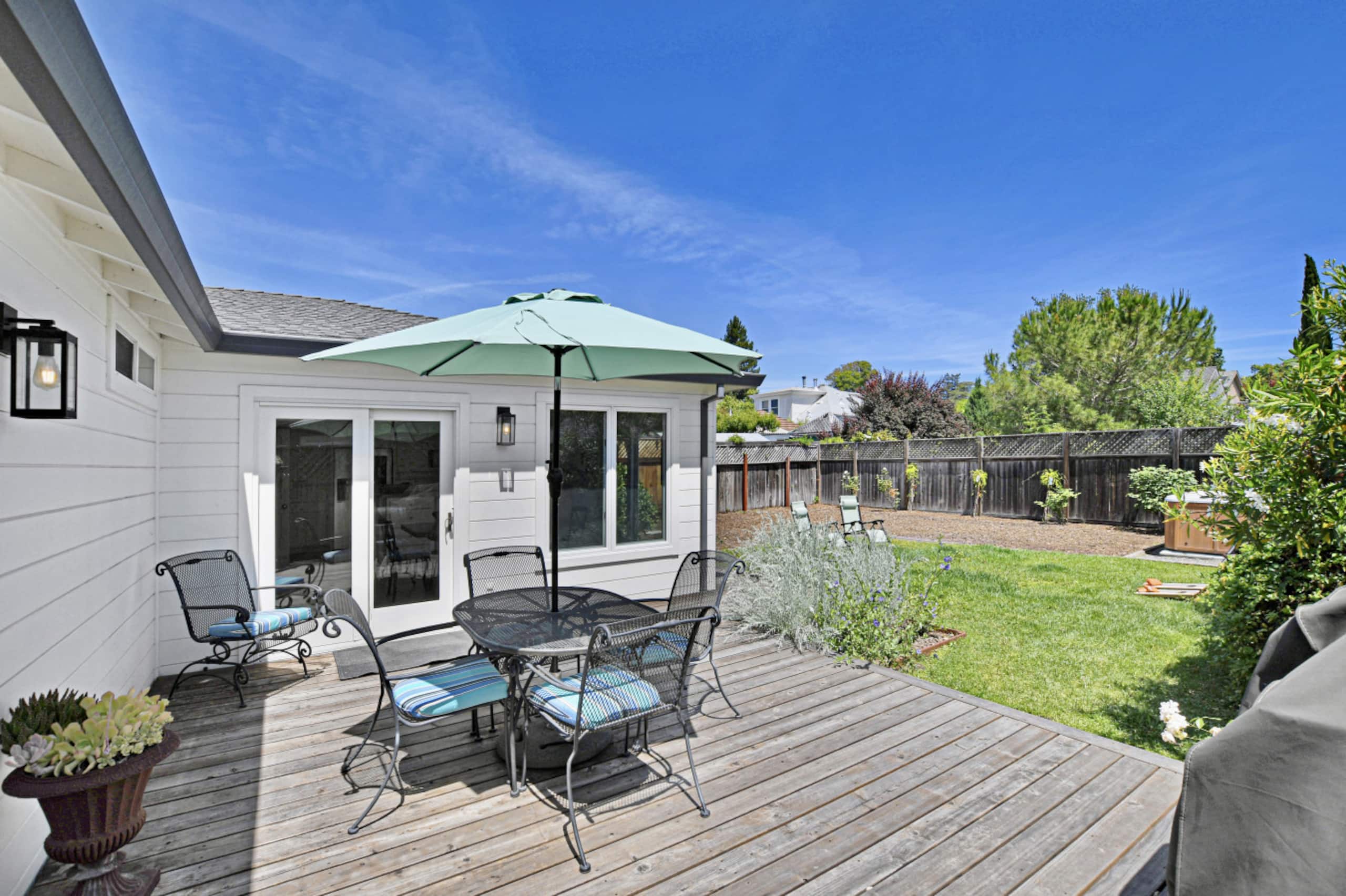 Cozy Sonoma Cottage with Hot Tub & Wine Passport - Photo 21