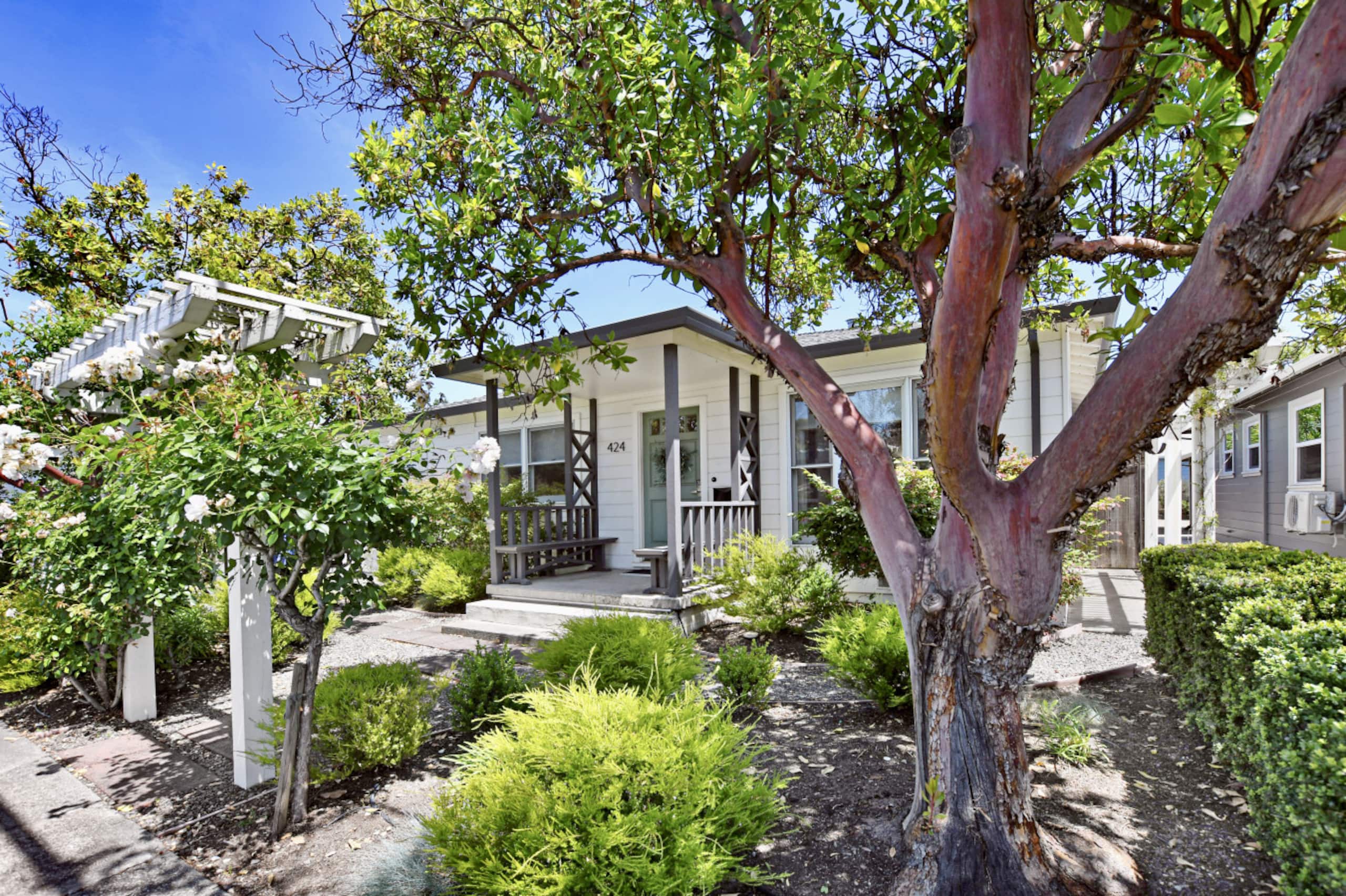 Cozy Sonoma Cottage with Hot Tub & Wine Passport - Photo 26