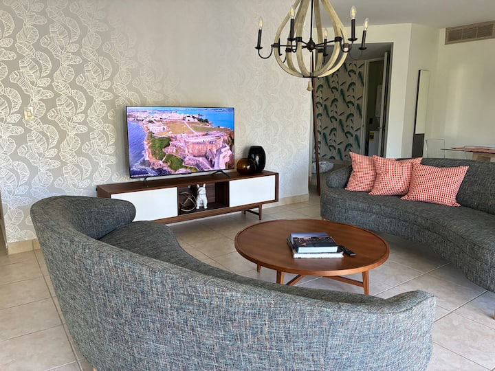 Impecable Spacious  Modern 3 Bdrs, 3 Bth  Villa - Humacao