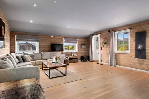Top Airbnb: Large and modern apartment on beautiful Golsfjellet in Gol