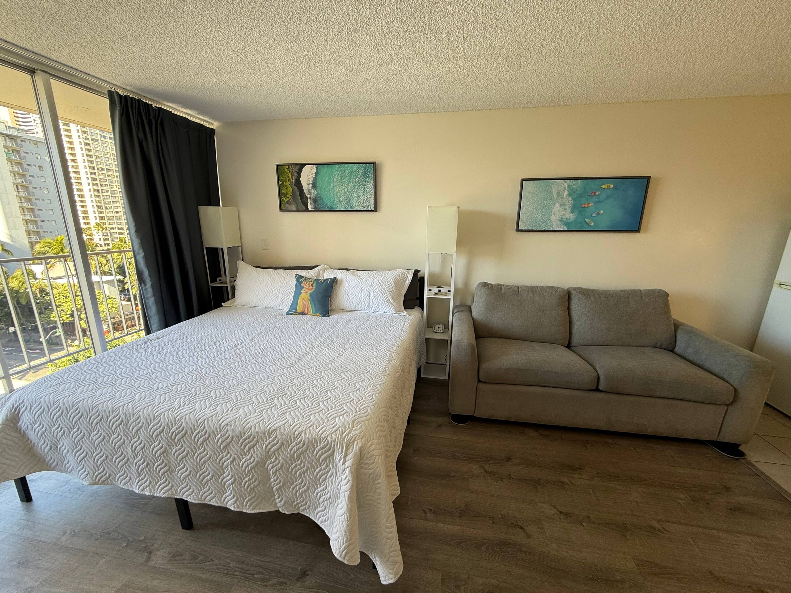 Condo in Honolulu · ★4.84 · 1 bedroom · 3 beds · 1 private bath - Image 33