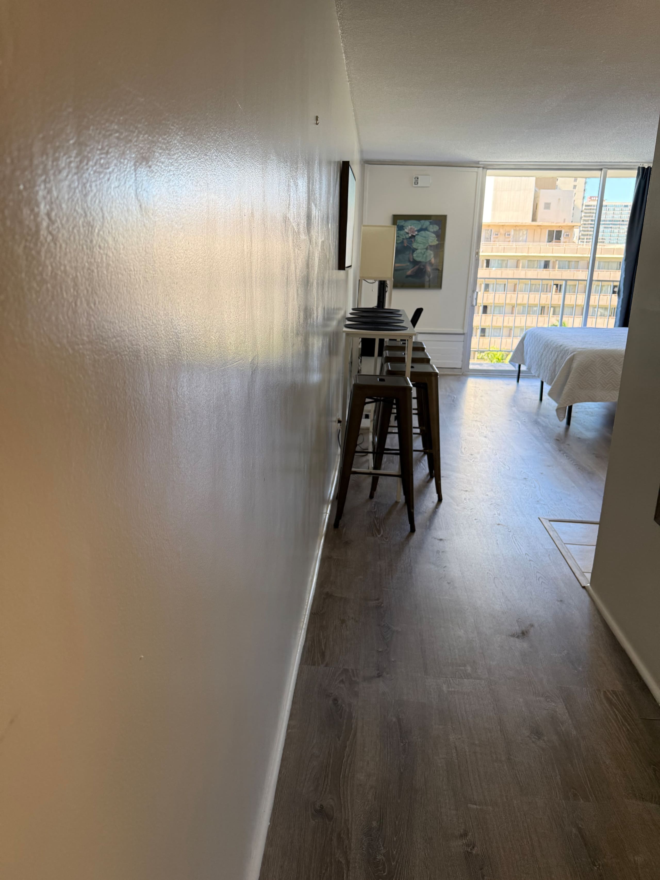 Condo in Honolulu · ★4.84 · 1 bedroom · 3 beds · 1 private bath - Image 46