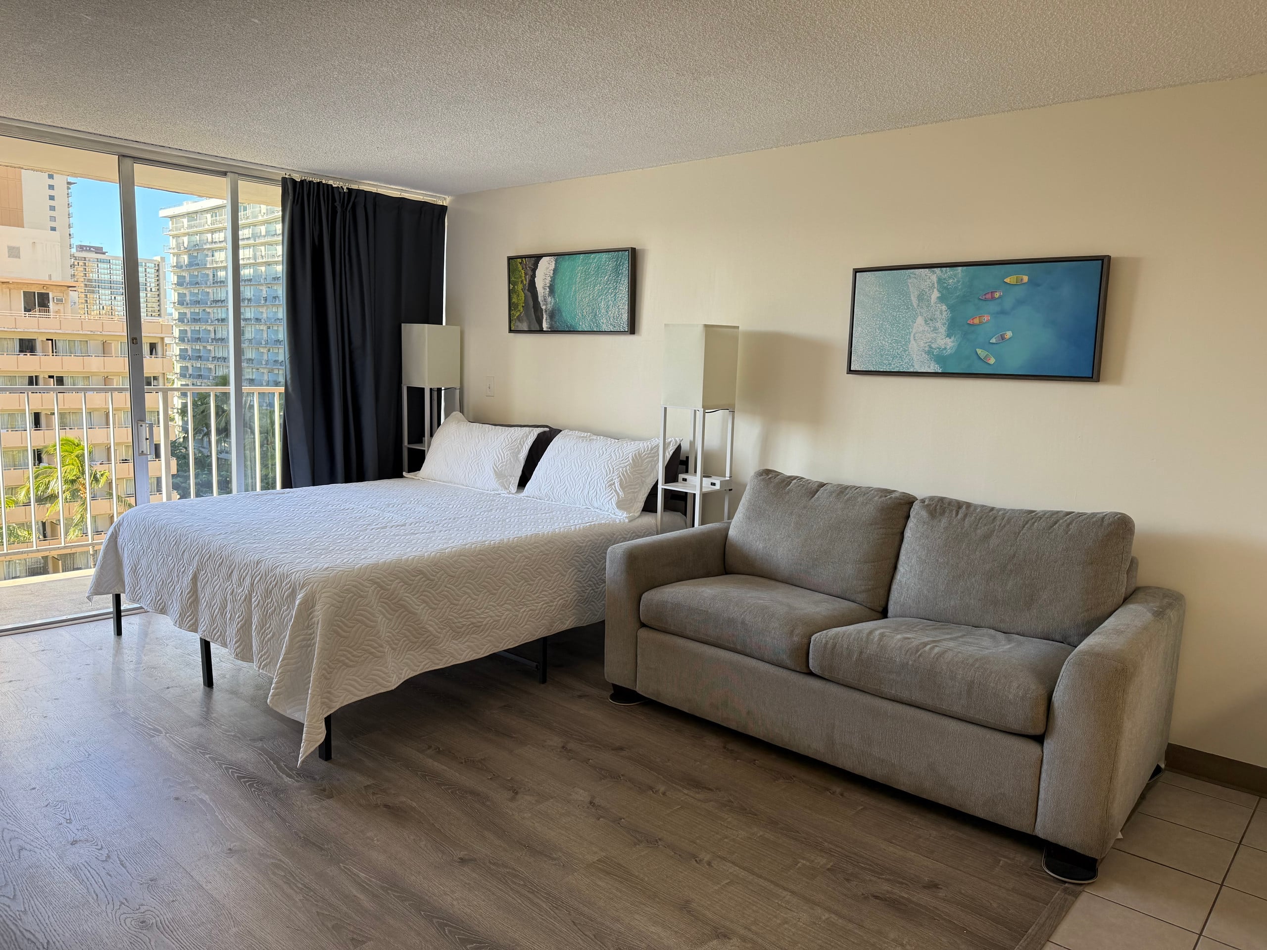 Condo in Honolulu · ★4.84 · 1 bedroom · 3 beds · 1 private bath - Image 1