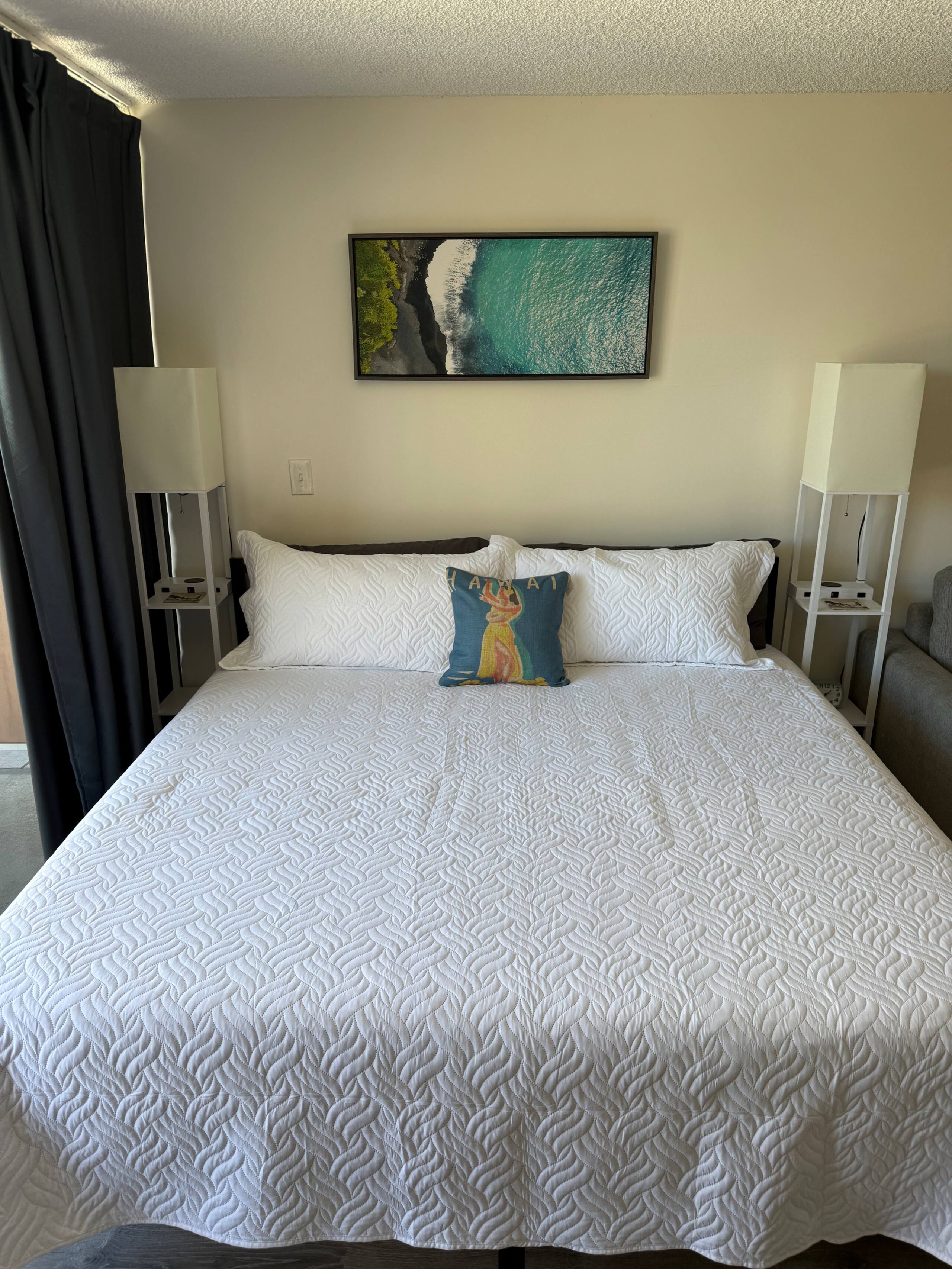 Condo in Honolulu · ★4.84 · 1 bedroom · 3 beds · 1 private bath - Image 32