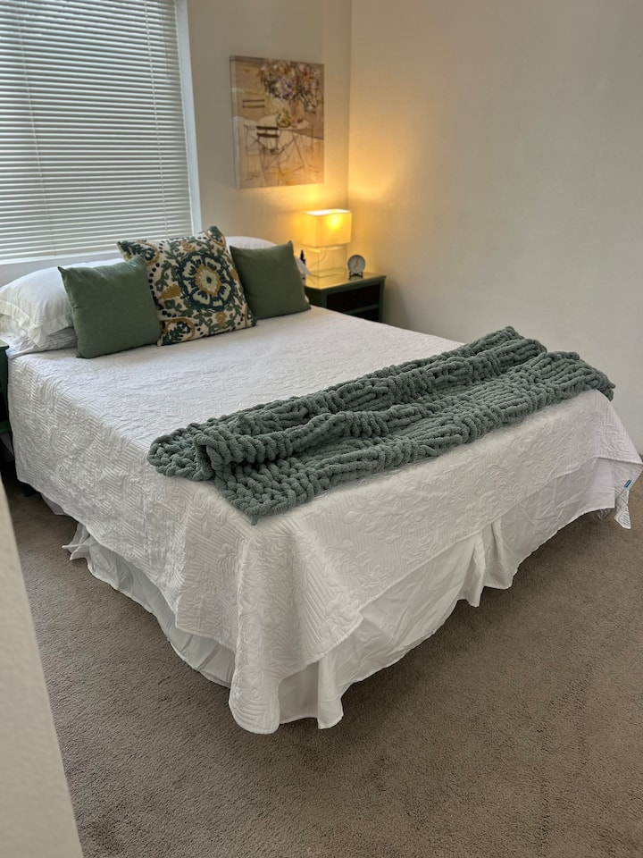 საძინებელი 1