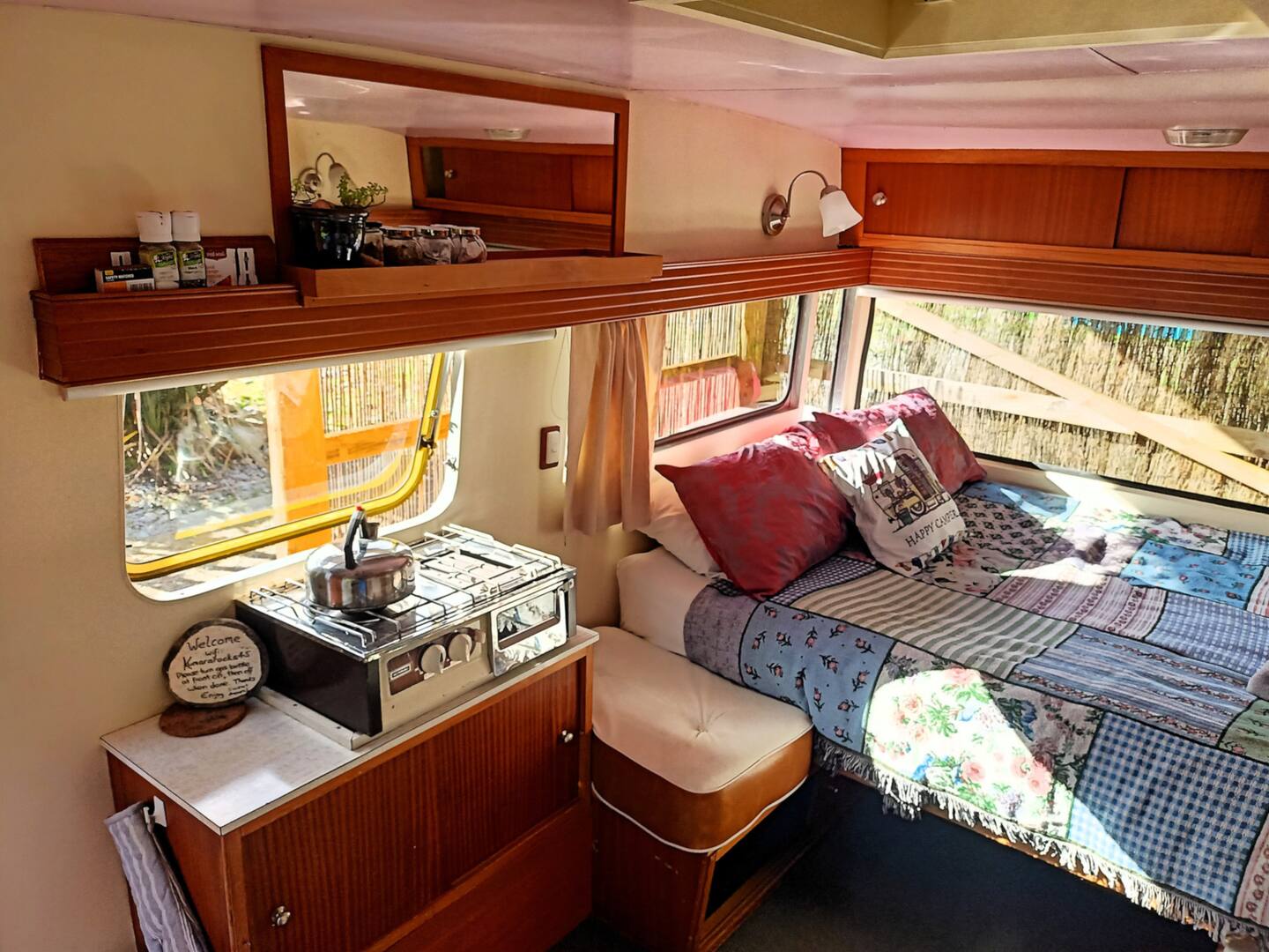 Lolly Caravan At Greenstone Retreat 3