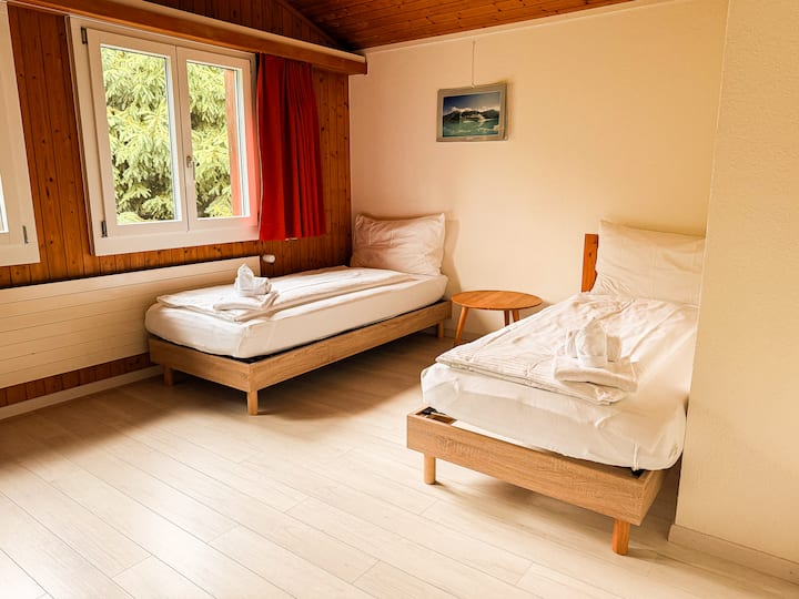 Hauswurz: Cosy home with garden near lake Thun - Houses for Rent