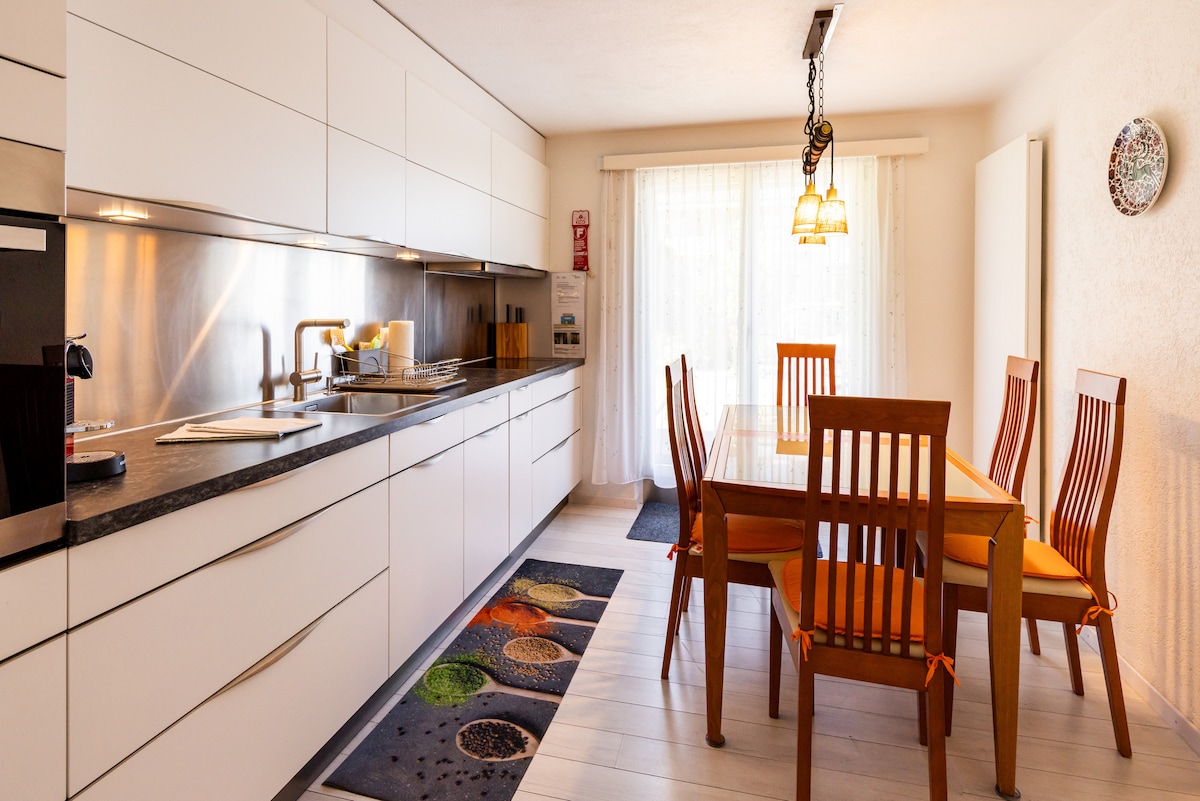 Hauswurz: Cosy home with garden near lake Thun - Houses for Rent