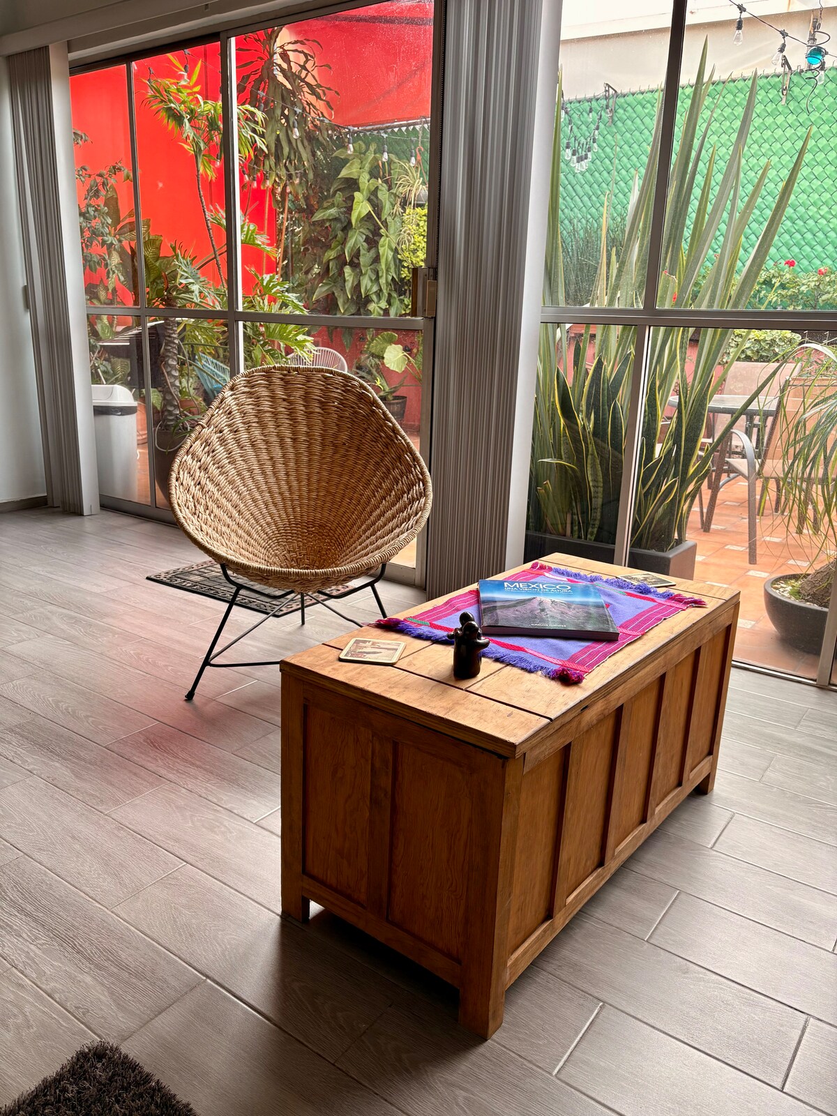 Popular Airbnb listing: Casa de la Sierra: the most beautiful place in Gpe Inn in álvaro Obregón