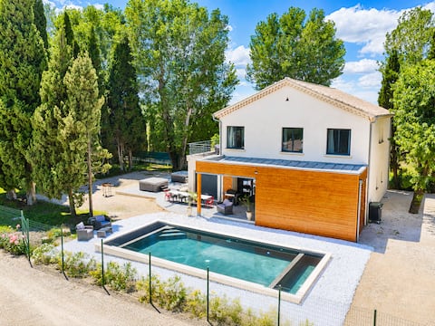 La Maison des Eucalyptus - Swimming pool, jacuzzis, lake
