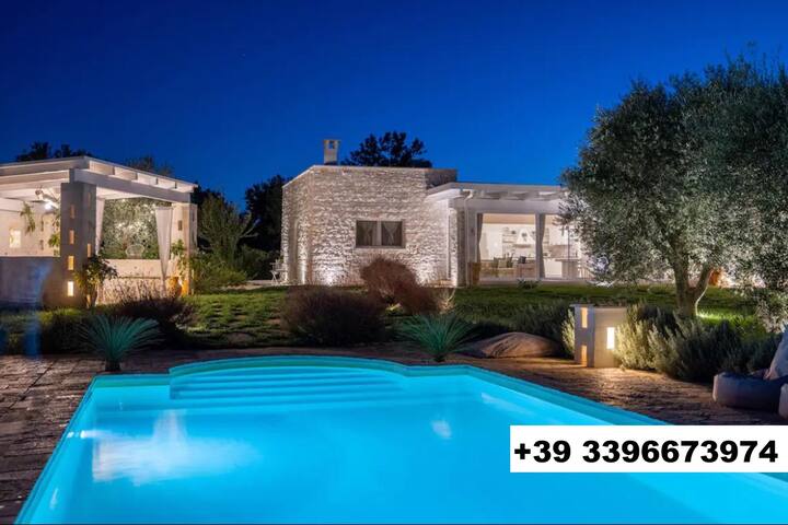 Tenuta Traghetto; Villa w saltwater heated pool gallery image 4