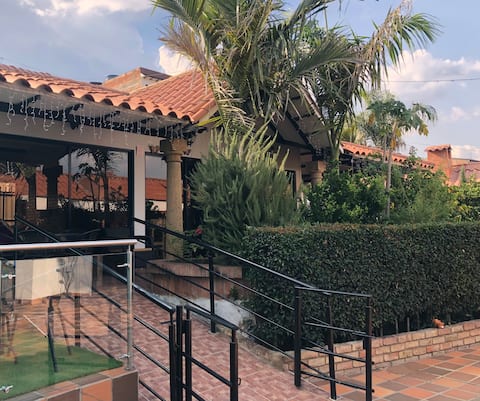 Villa La Lomita- Tinjacá, unique and natural space