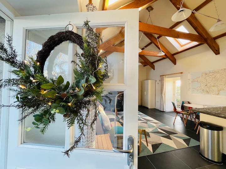 The Barn@trefechan Wen - Spacious Coastal Luxury - Fishguard