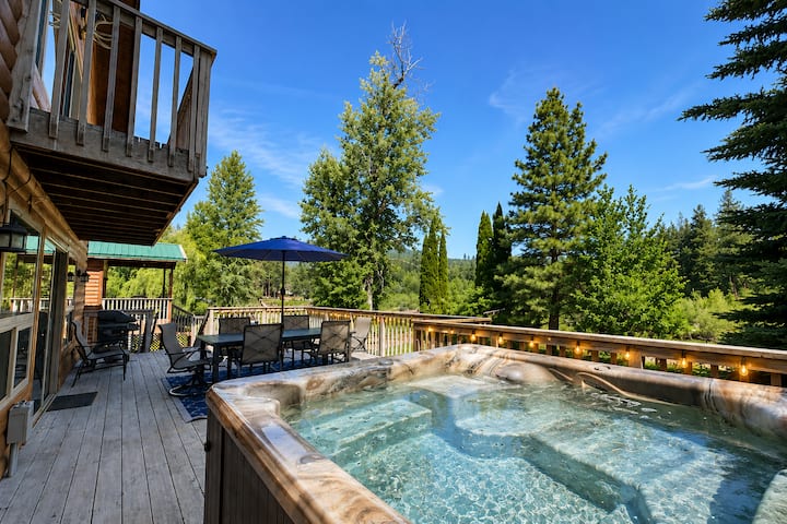 River | View | Dogs Ok | Hot Tub | Yard | Deck - Leavenworth, WA