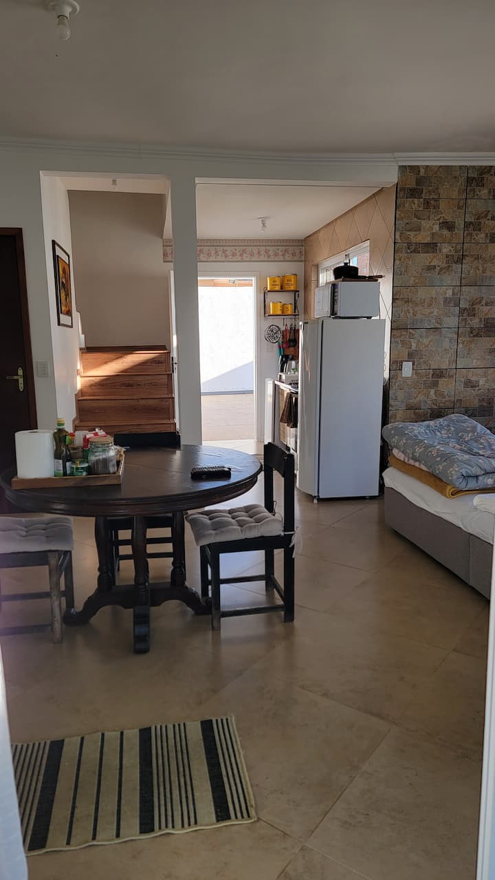 Simpático Sobrado Em Castro - Castro