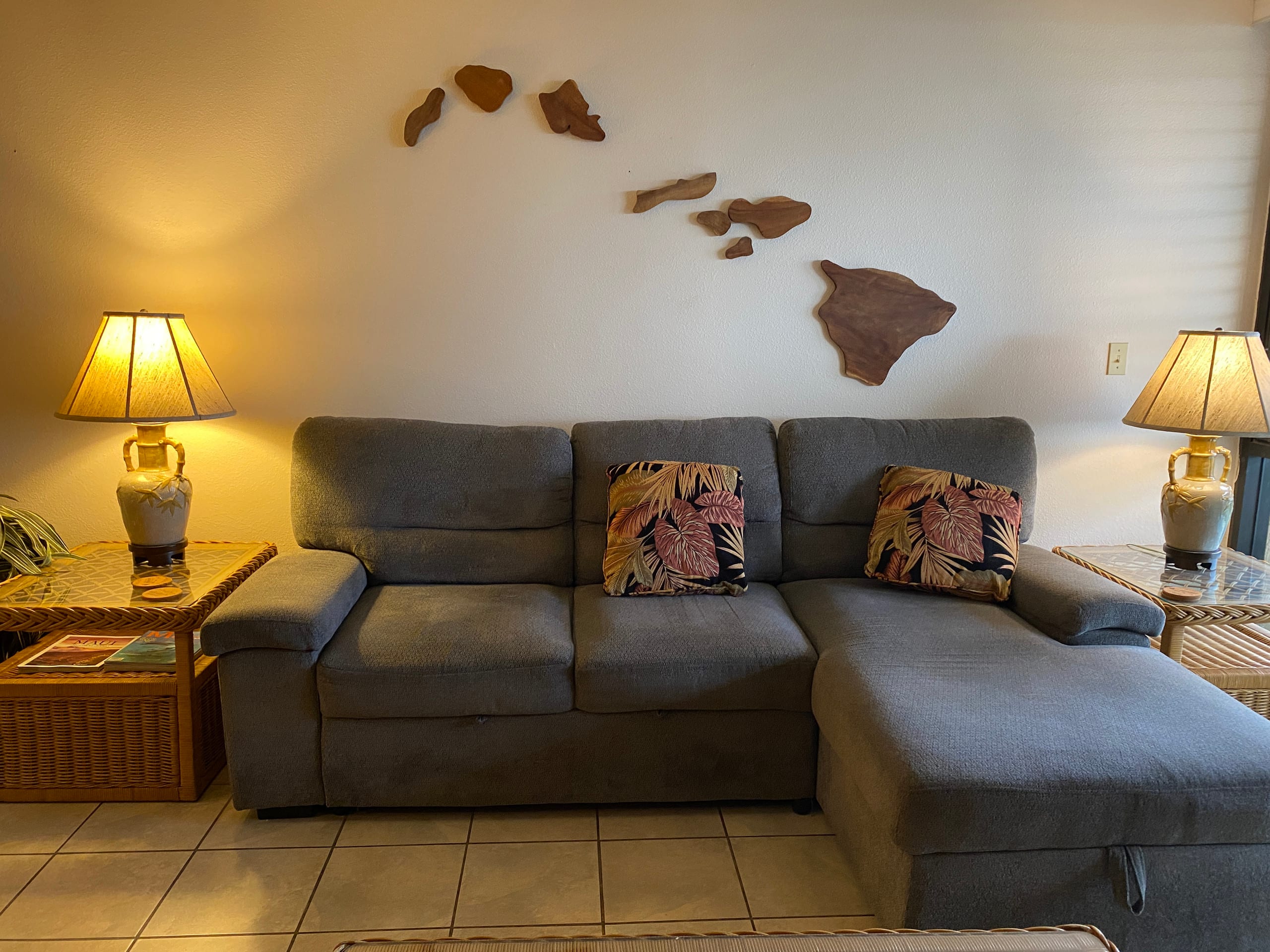 Condo in Kihei · ★4.97 · 1 bedroom · 2 beds · 2 baths - Image 7