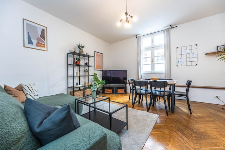 Cozy Two-storey Duplex Apartment - Prag