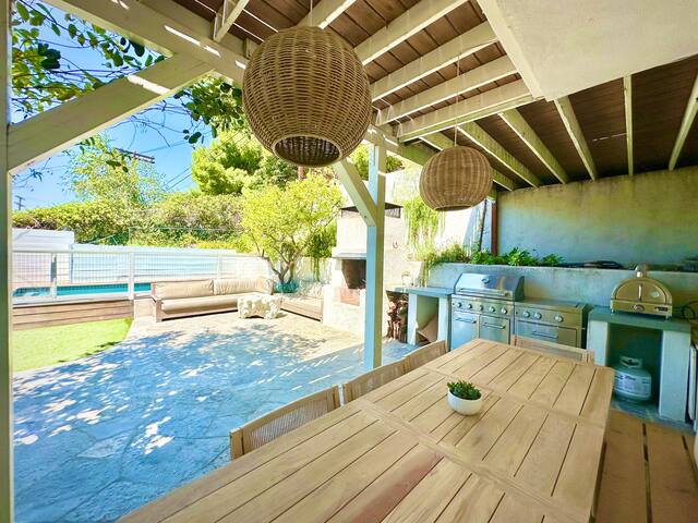 July Discount – LA Sanctuary, Best Location+ Pool! gallery image 4