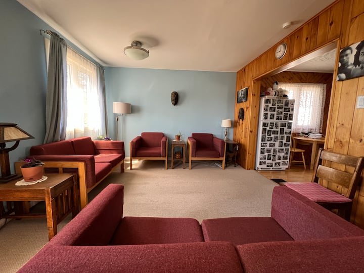 Quiet Beautiful Home Near Parks - Thunder Bay
