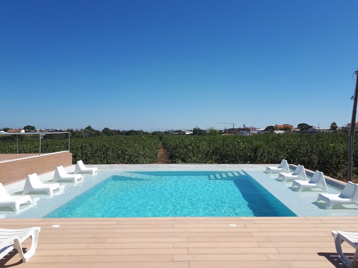 40 M² Huis ∙ 2 Slaapkamers ∙ 4 Gasten - Faro