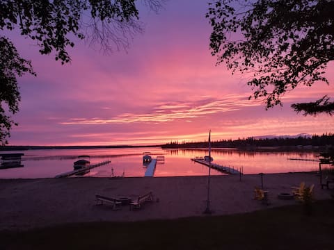 Emma Lake 4 Seasons Water Front Cabin For Rent