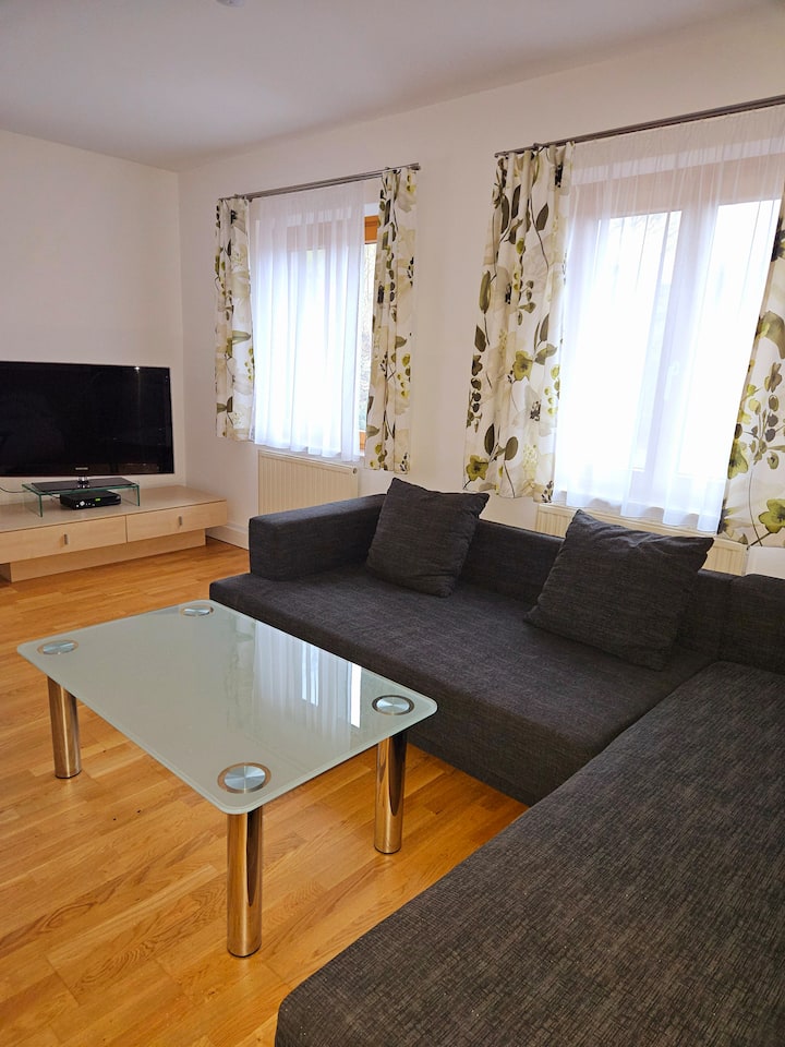 Wohnung (88qm) M. Garten (Zw. Linz, Enns U. Steyr) - Enns