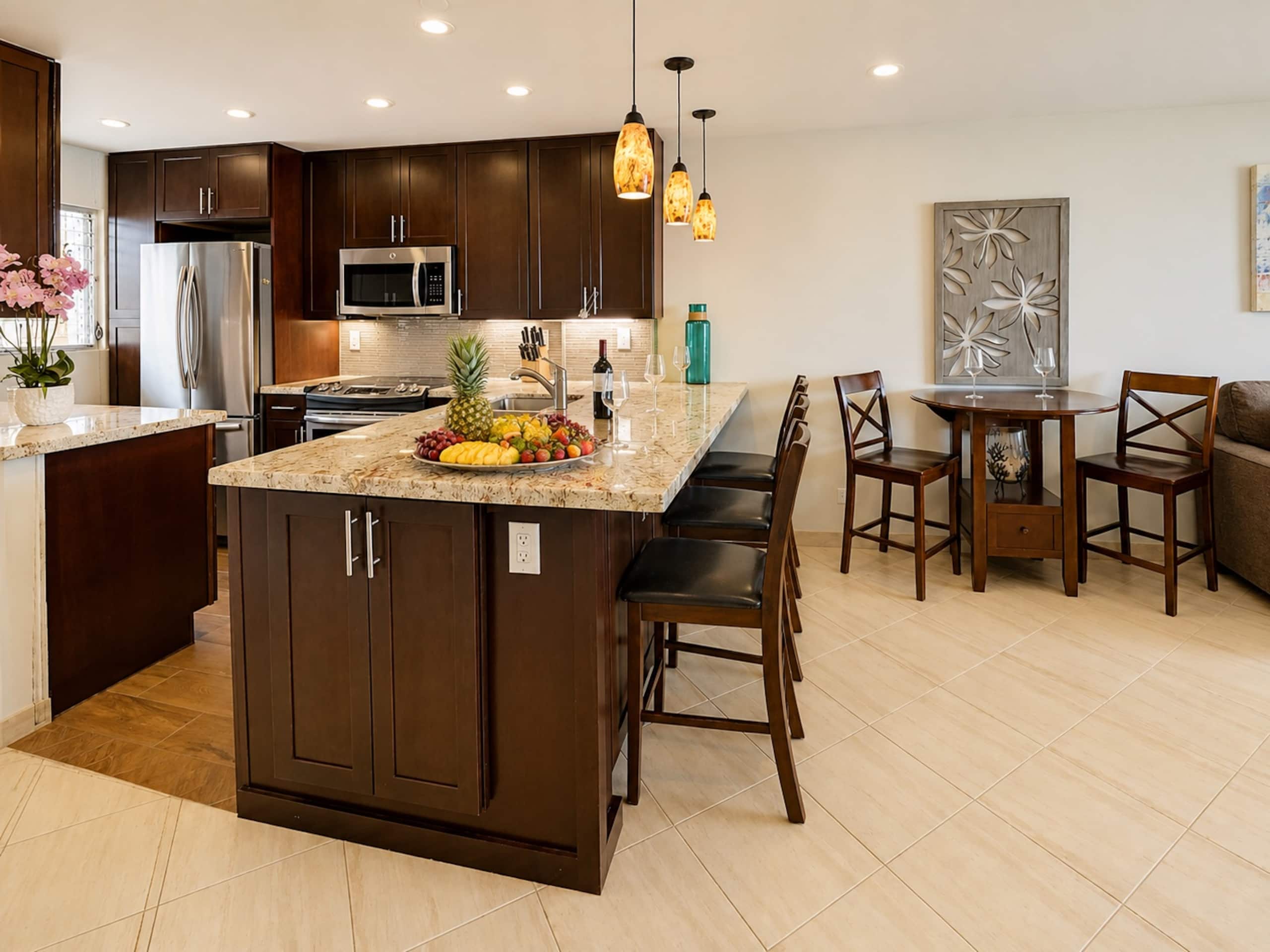 Condo in Kihei · ★4.94 · 2 bedrooms · 3 beds · 2 baths - Image 9