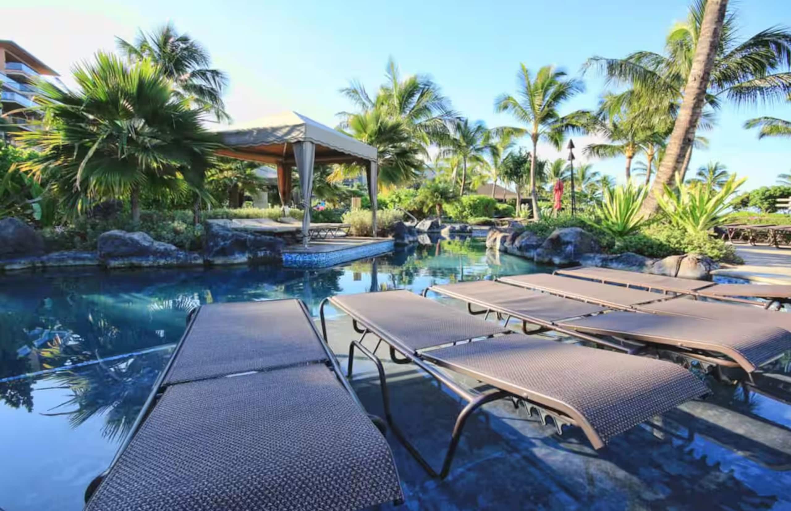 Condo in Lahaina · ★4.96 · 1 bedroom · 2 beds · 1 bath - Image 21