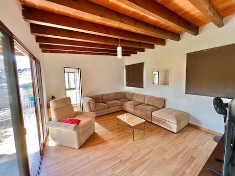 Popular Airbnb listing: Golden Rain in Tres De Mayo