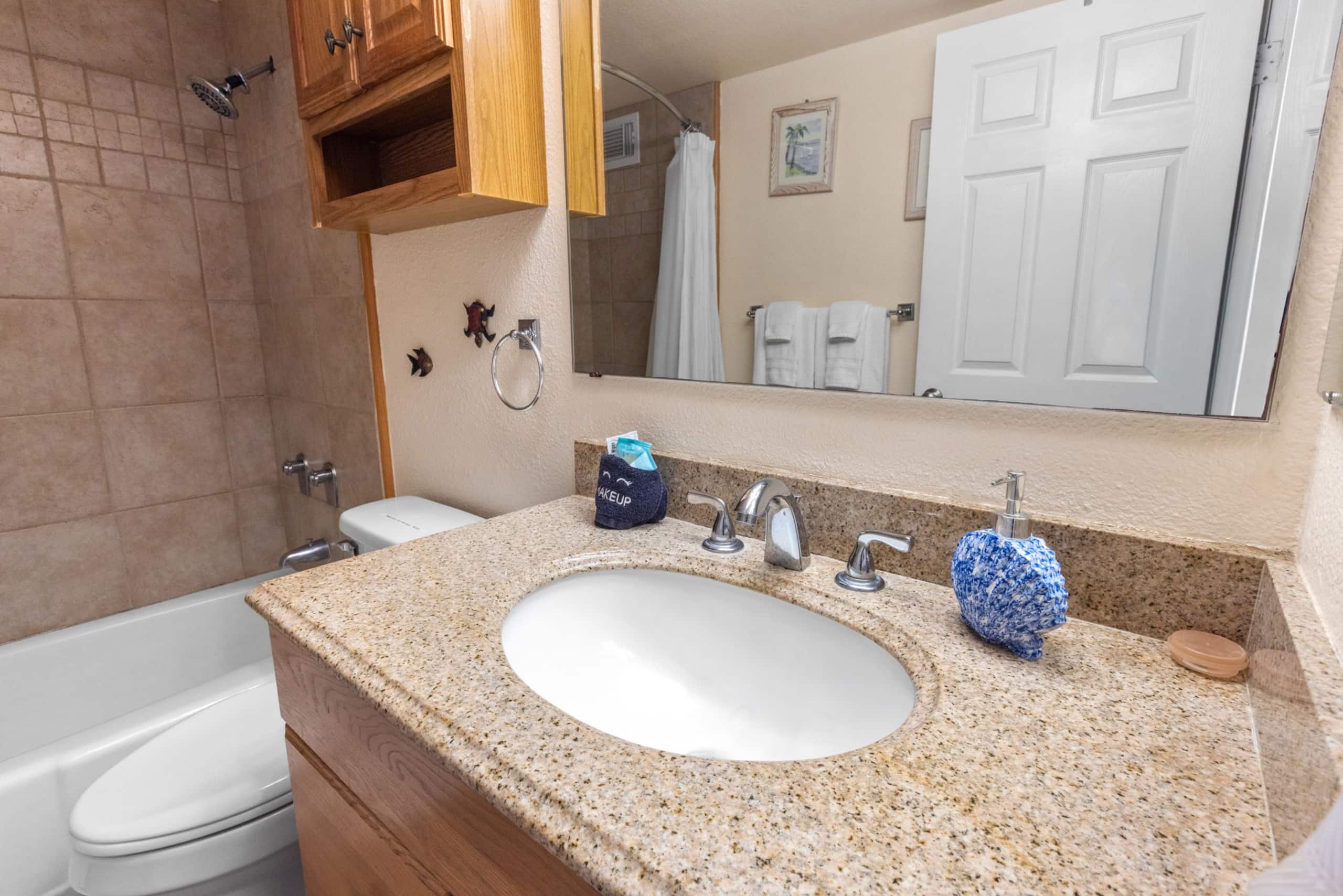 Condo in Kihei · ★4.84 · 2 bedrooms · 3 beds · 2 private baths - Image 21