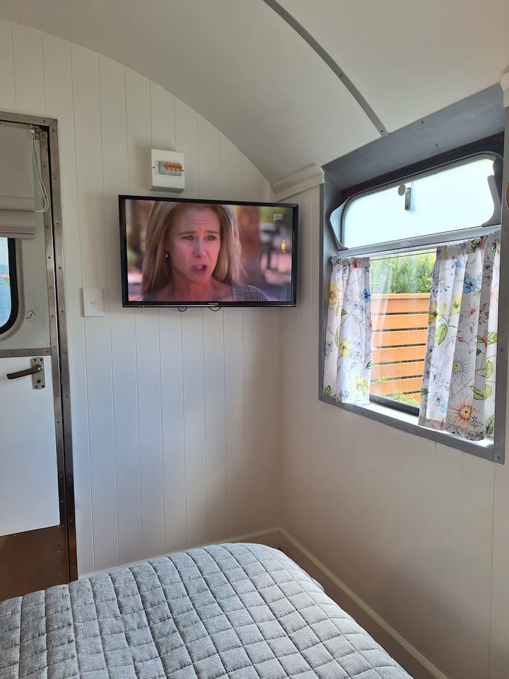 Authentic Boutique Train Carriage Experience! - Paeroa