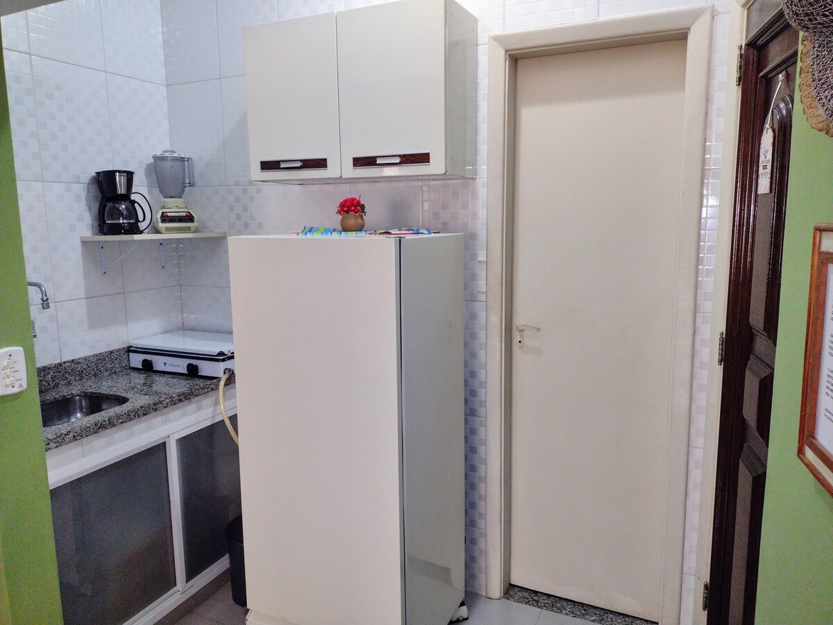 Top Airbnb: Apt in the heart of Rio, SDU airport, metrô, sale em Santa Teresa