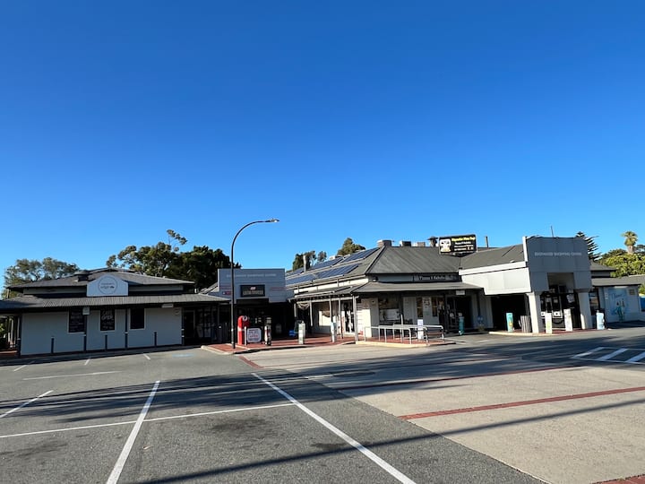 Relax And Fully Recharge In Beautiful Edgewater. - Joondalup