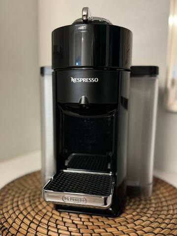 Cozy Private Unit Convenient to Link Light Rail gallery image 4