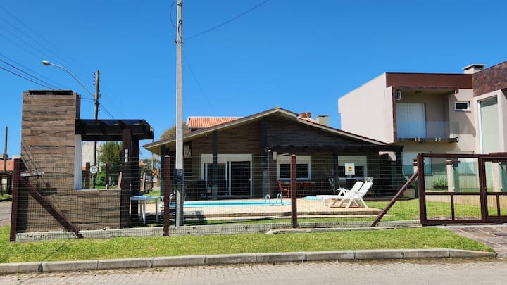 Casa A 300 Metros Do Mar No Remanso(xangri-lá/rs) - Xangri-lá