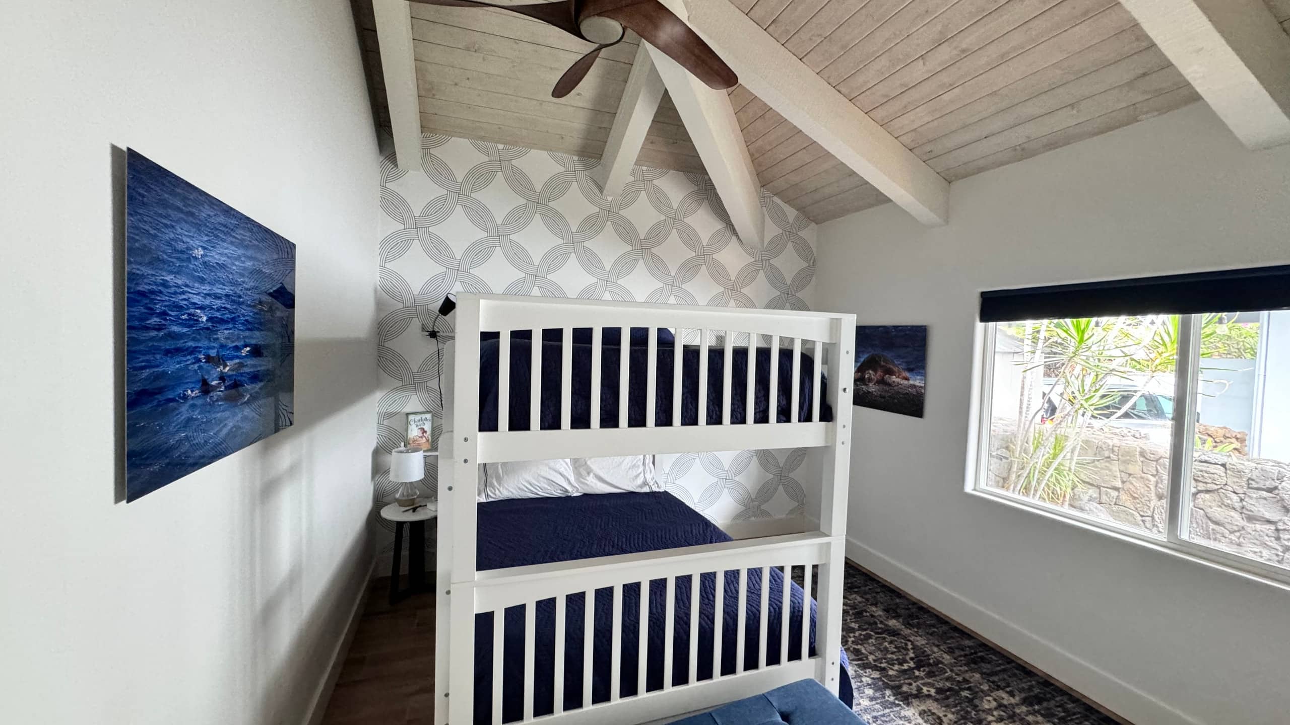 Home in Kailua-Kona · ★4.93 · 3 bedrooms · 6 beds · 3 baths - Image 23
