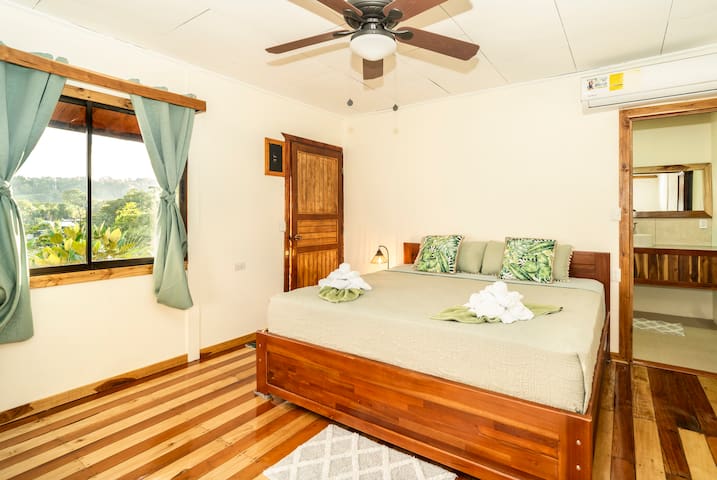 Las Cotingas Ocean View managed Airbnb listing 3