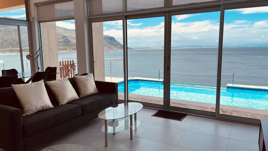 Stunning Ocean Experience – views and sound gallery image 2