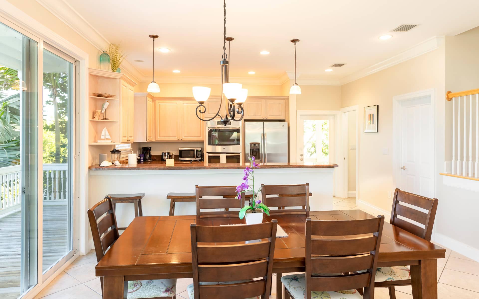 Oceanview home with private pool & lush landscapin — foto 5