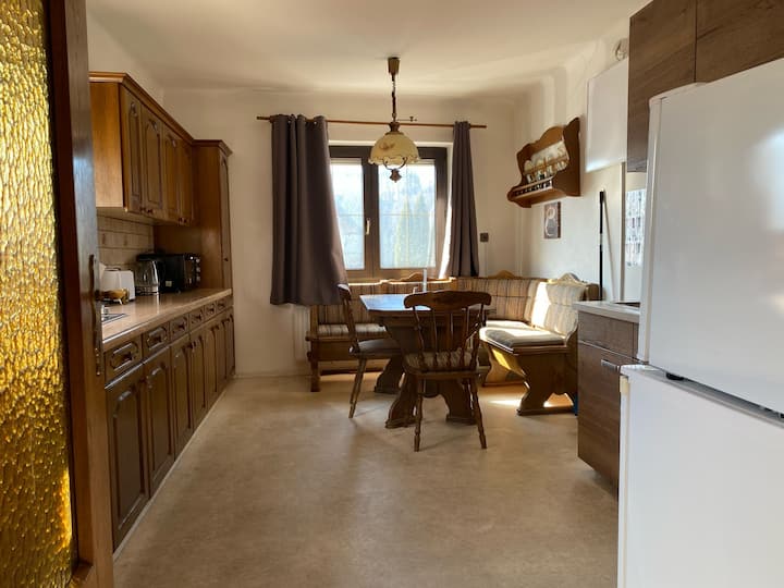 St. Pölten-nähe - Apartment Mit 3 Schlafzimmern - Hainfeld