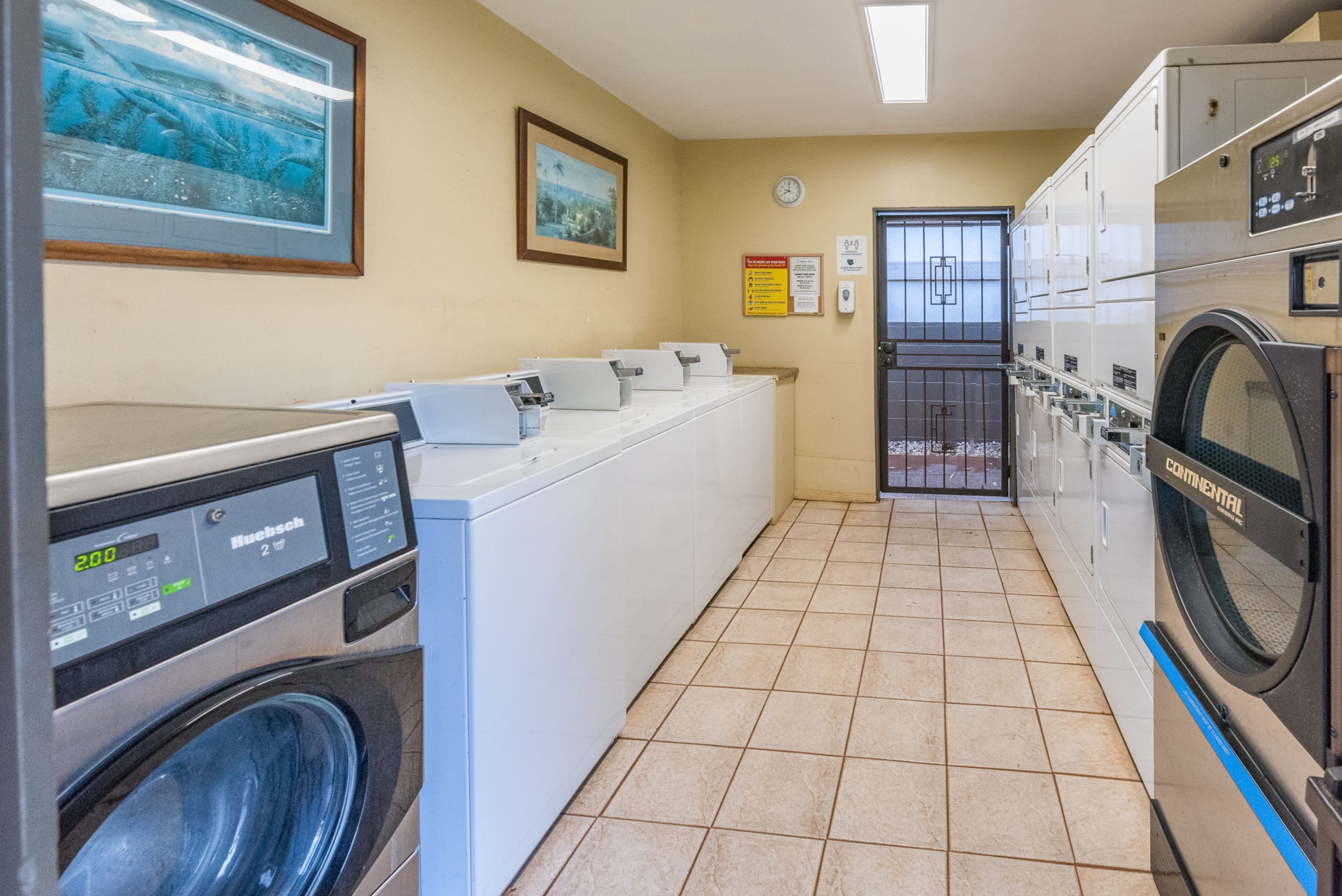 Condo in Lahaina · ★4.91 · 3 bedrooms · 5 beds · 3 private baths - Image 86