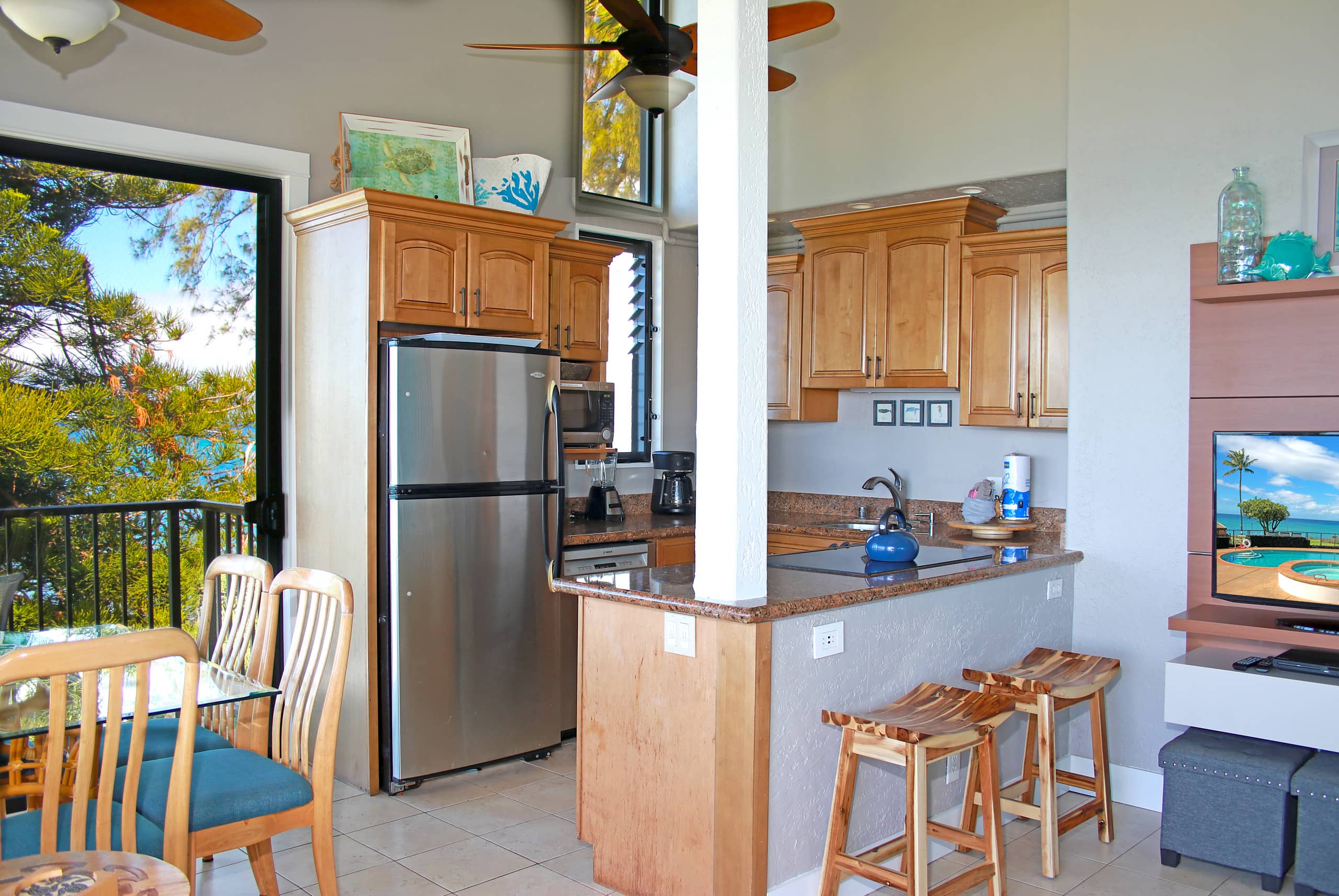 Condo in Lahaina · ★4.91 · 3 bedrooms · 5 beds · 3 private baths - Image 21