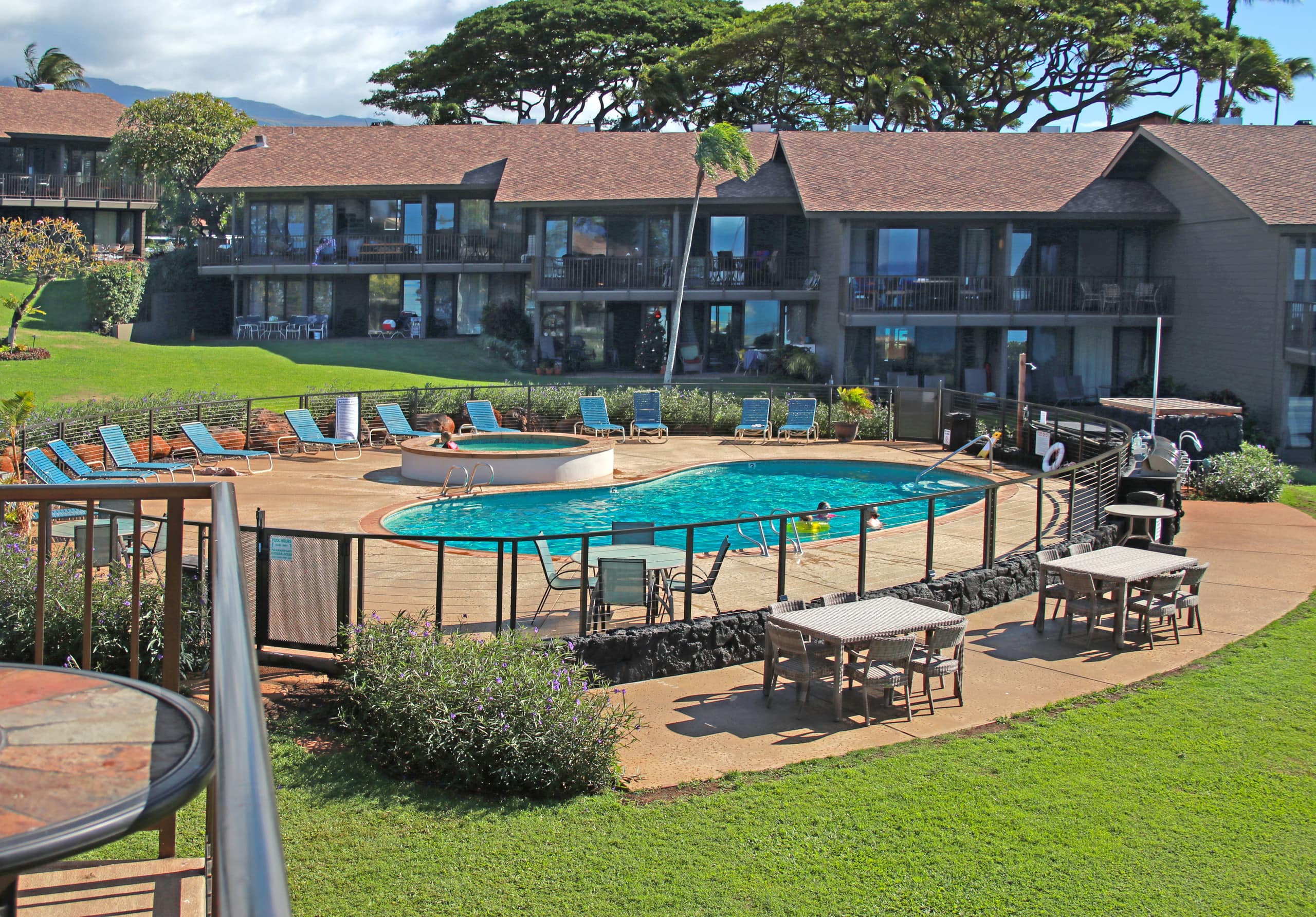 Condo in Lahaina · ★4.91 · 3 bedrooms · 5 beds · 3 private baths - Image 70