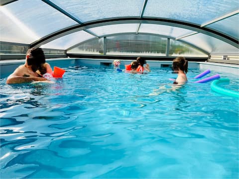 Comfortable spa cottage + swimming pool near Honfleur