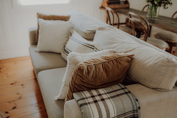 The Station Master’s Cottage - Bellarine Farm Stay - Point Lonsdale