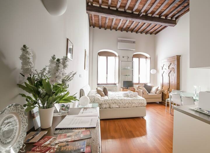 Junior Suite Deluxe -"Margarito" - Arezzo