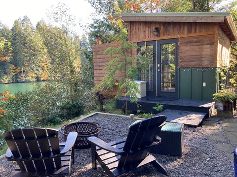 Seal Cove Tiny House