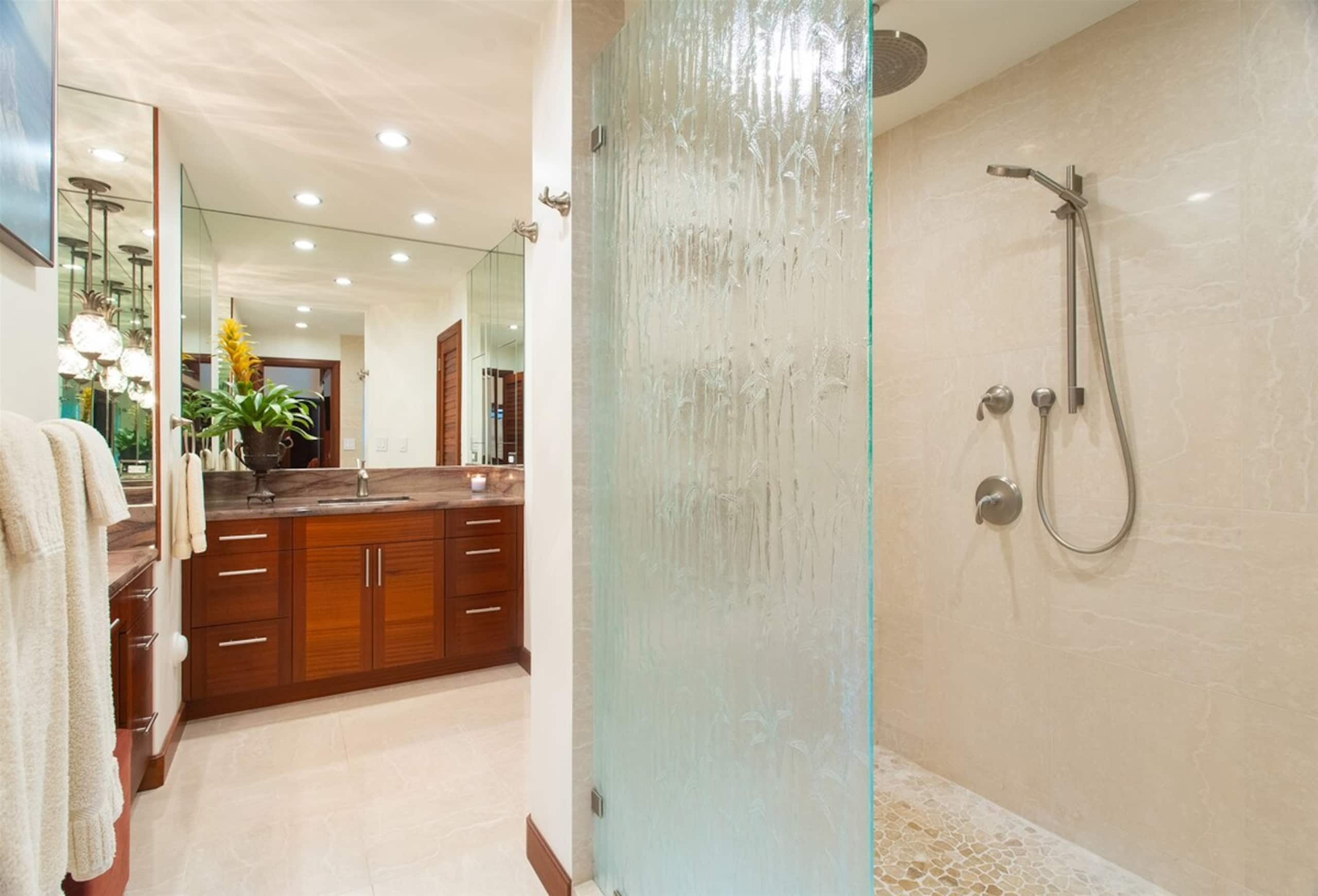 Villa in Lahaina · ★4.96 · 1 bedroom · 2 beds · 1.5 baths - Image 5
