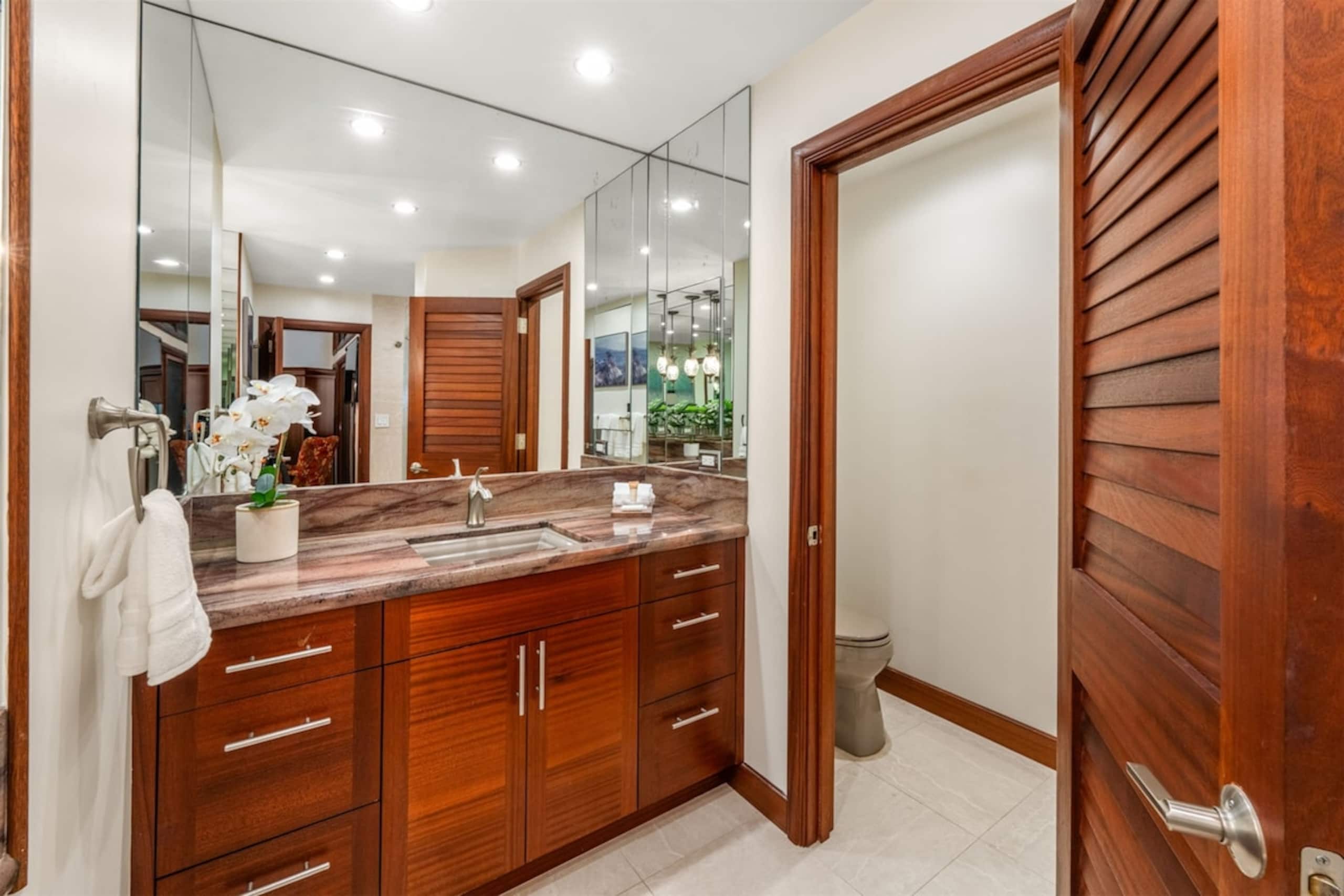 Villa in Lahaina · ★4.96 · 1 bedroom · 2 beds · 1.5 baths - Image 56