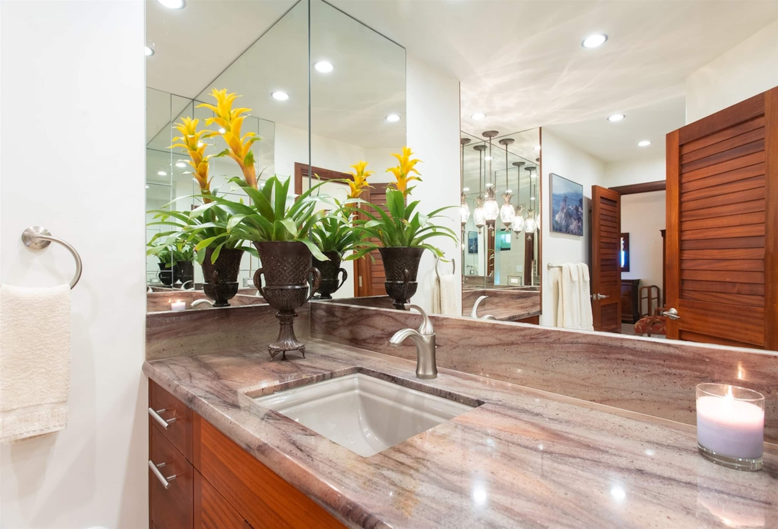 Villa in Lahaina · ★4.96 · 1 bedroom · 2 beds · 1.5 baths - Image 57